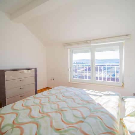 Apartman Centar Тиват Экстерьер фото